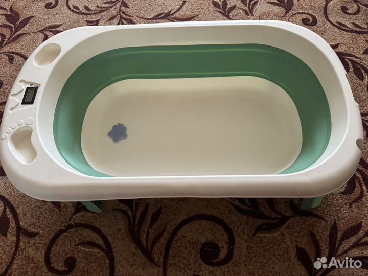 Ванночка для купания новорожденного складная