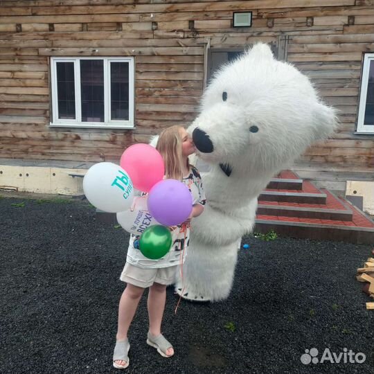 Поздравление белого мишки