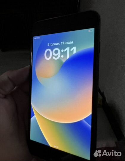 Телефон iPhone 8 plus