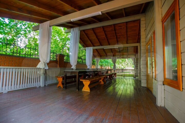 Коттедж 235 м² на участке 100 сот.