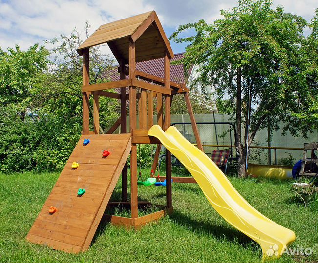 Детская деревянная площадка