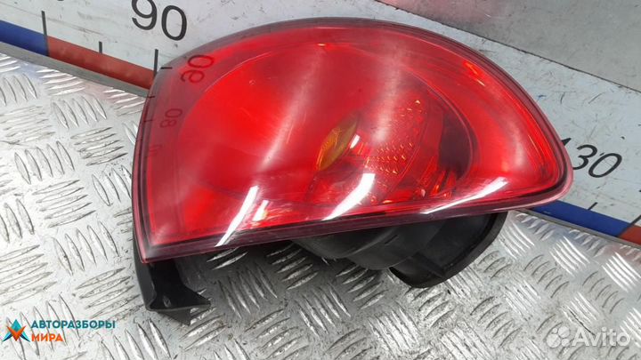 Фонарь задний левый seat Altea 2005