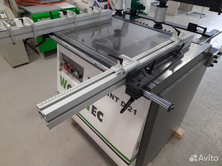 Сверлильно-присадочный станок WoodTec D 21
