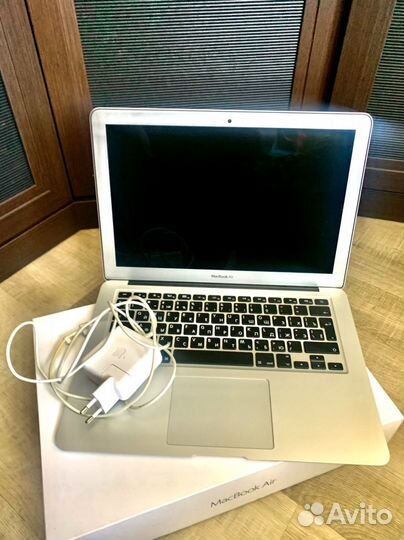 Apple MacBook Air 13