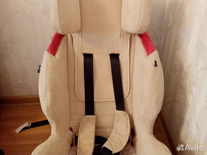 Детское авто кресло