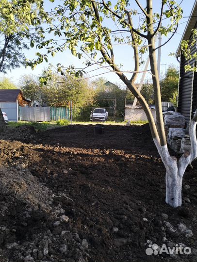 Садовые работы, перекопка земли мотоблоком