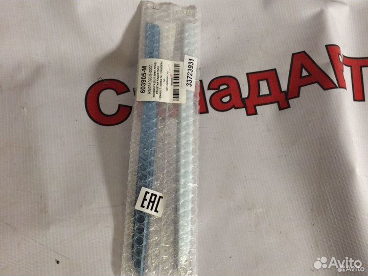 Молдинг решетки радиатора Renault Logan