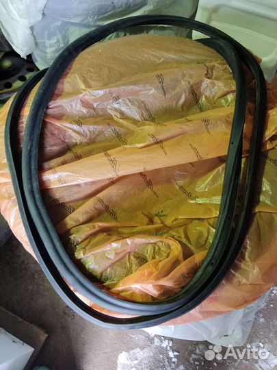 Запчасти на двери форд фокус 3