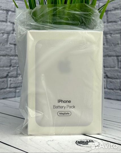 iPhone battery pack