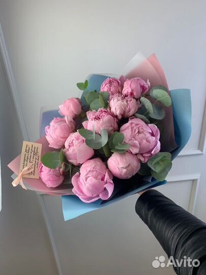 Букет пионов цветы доставка