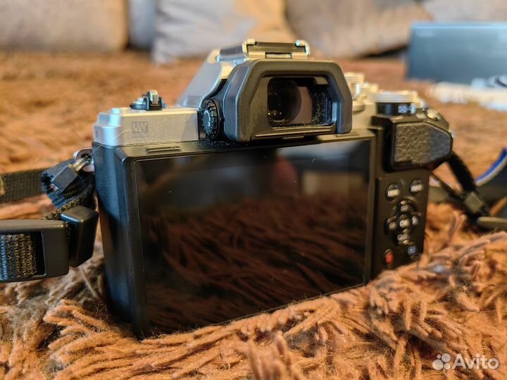 Фотоаппарат Olympus OM-D E-M10 Mark III Kit