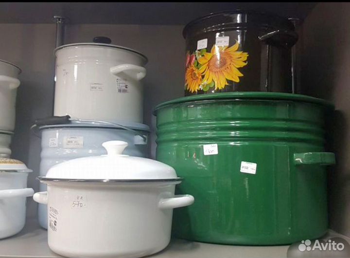 Кастрюля эмалированная большая