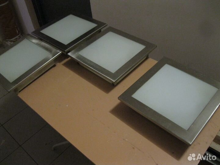 Лампы для потолка или стен 4 шт