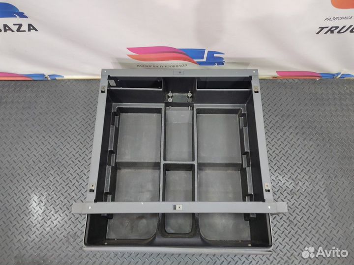 Бардачок Volvo FH