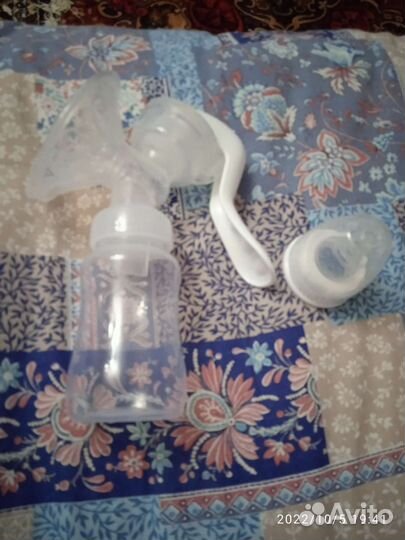 Молокоотсос ручной новый