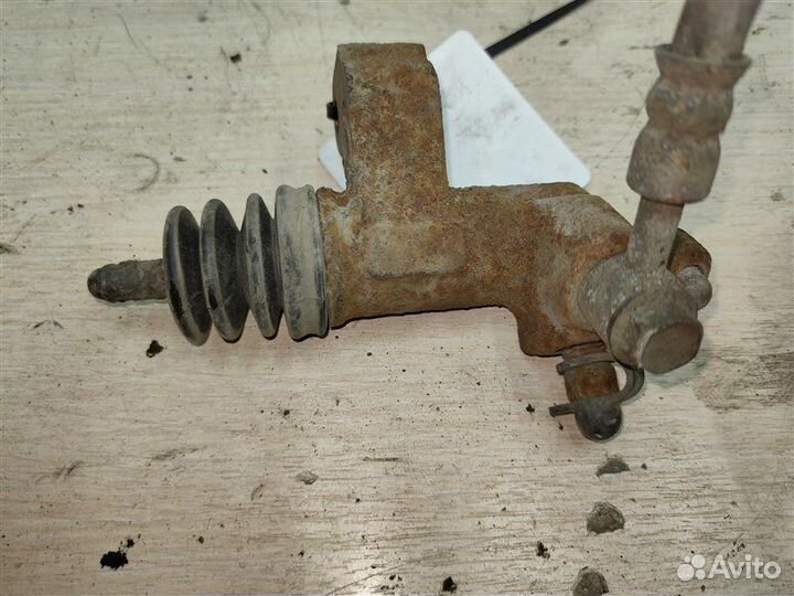 Главный цилиндр сцепления Nissan Almera Classic