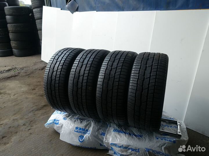 Continental ContiWinterContact TS 830 P 235/45 R18