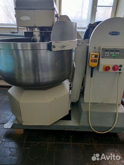 Пресс для пиццы