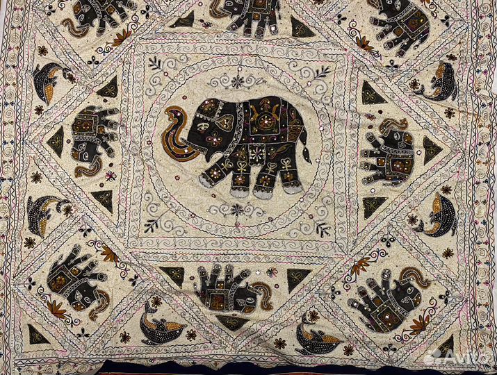Покрывало из Индии. Ручная работа