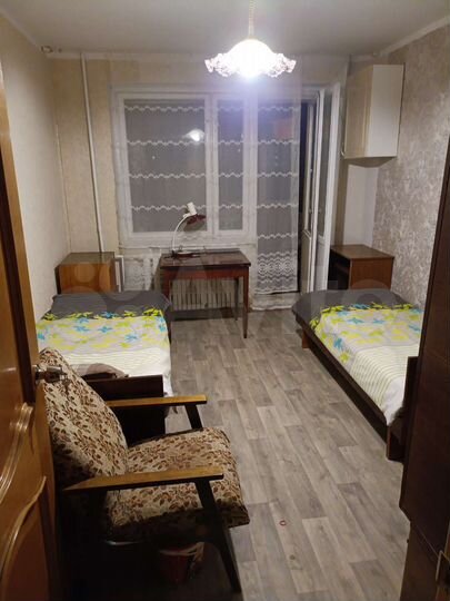 Комната 18 м² в 4-к., 6/9 эт.