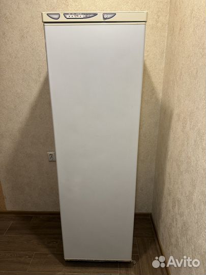 Морозильная камера Cаратов 196*60