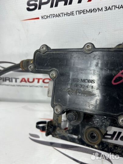 Моторчик стояночного тормоза Kia Carnival 3