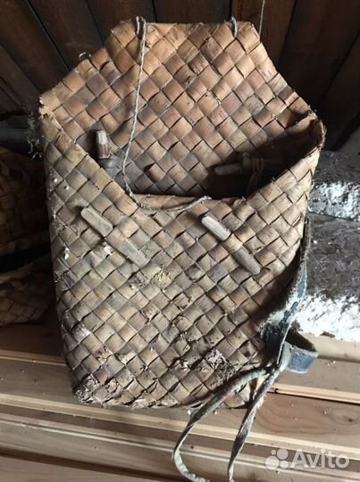Корзины и пестерь (короб) из бересты