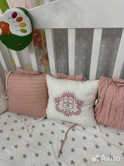 Бортики в детскую кроватку новые