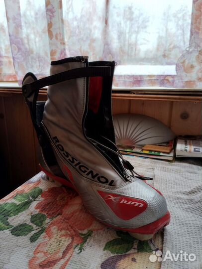 Лыжные ботинки коньковые rossignol