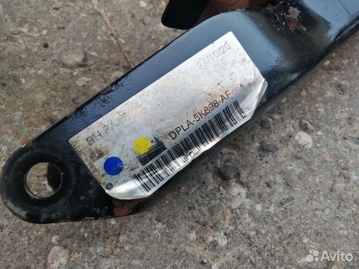 Рычаг задний нижний Range Rover Sport 2 L494