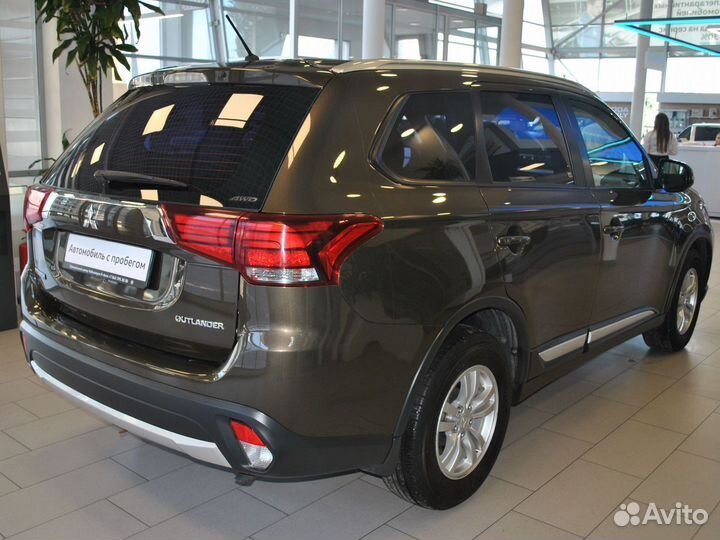 Mitsubishi Outlander 2.0 CVT, 2015, 185 000 км