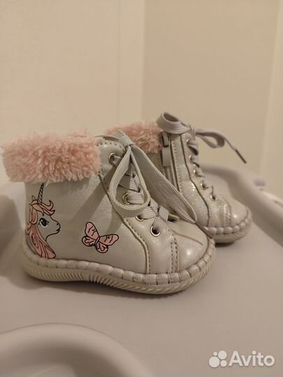 Ботинки для девочки