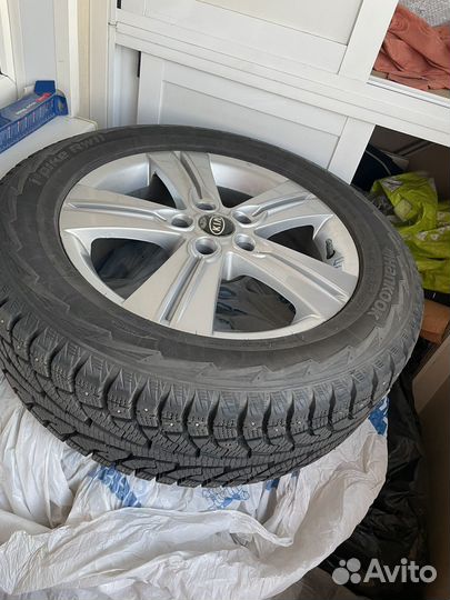 Hankook DH16 225/60 R17