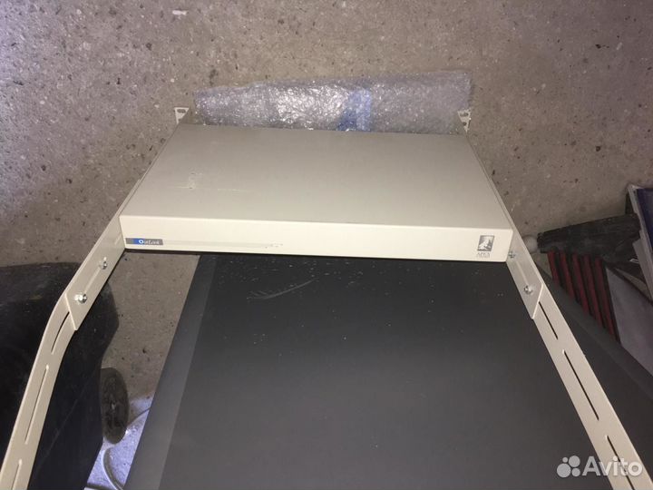 Переключатель D-link KVM-450 16 портов и др