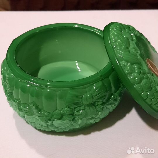 Шкатулка для украшений