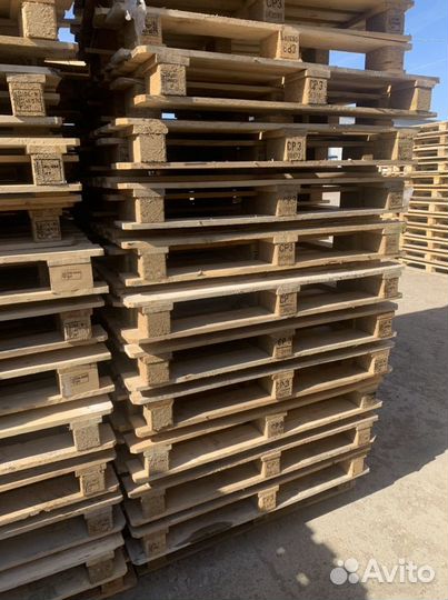 Поддоны деревянные бу 1.14х1.14 контейнерные