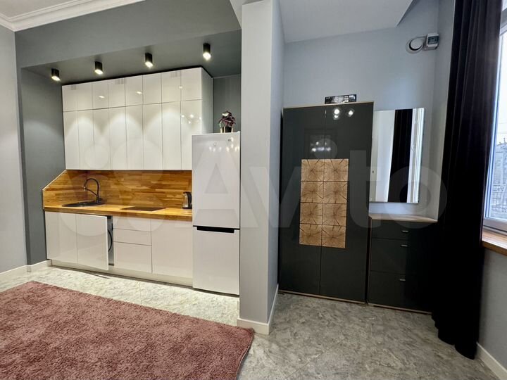 3-к. квартира, 91 м², 1/20 эт.