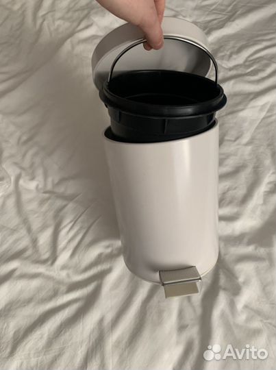 Мусорное ведро с педалью 3 л