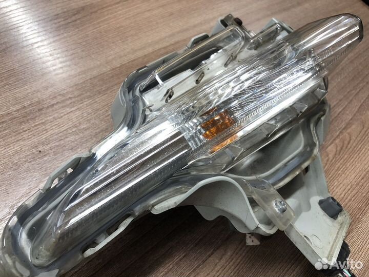 Повторитель поворота правый Mazda 3 BM 2013-2019