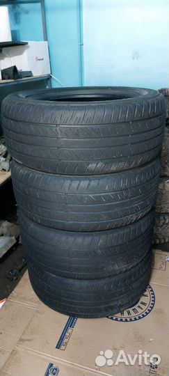 Dunlop Grandtrek PT2A 285/50 R20