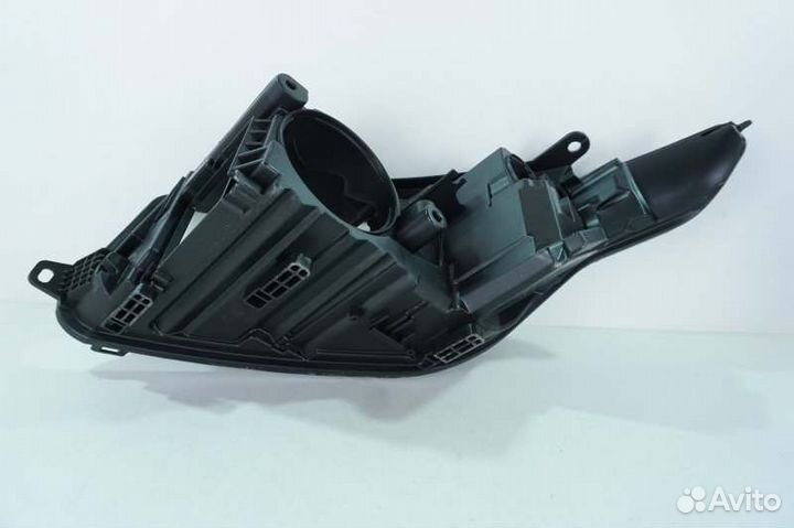Корпус фары правый Land Rover Range Rover Evoque 1