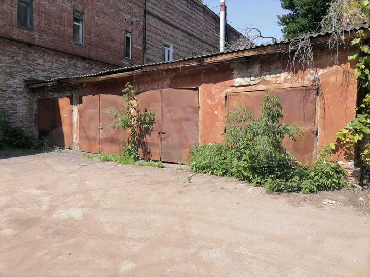 Гараж