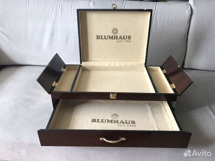 Сундук-шкатулка деревянная