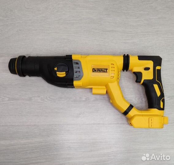 Перфоратор Dewalt DCH263