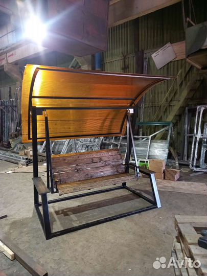 Садовые качели. Мебель для дачи
