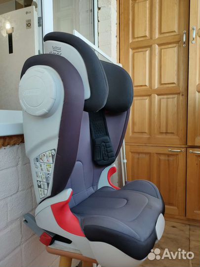 Автокресло britax roemer