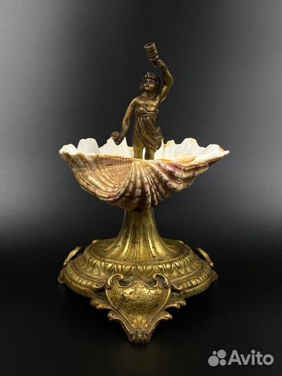 Антикварная бронзовая скульптура 