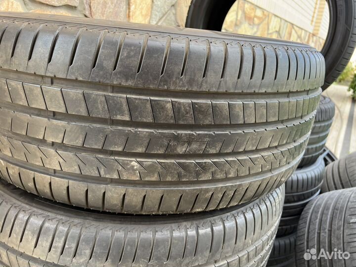 Bridgestone Alenza 001 285/45 R22 110H