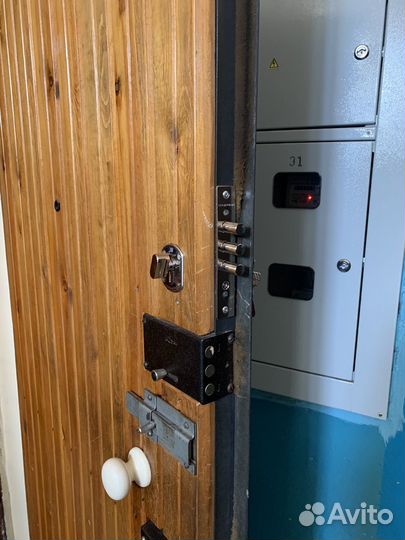 Вскрытие замена дверных замков