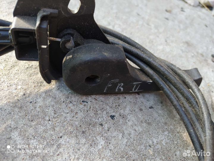 Трос открывания капота land rover Freelander 2